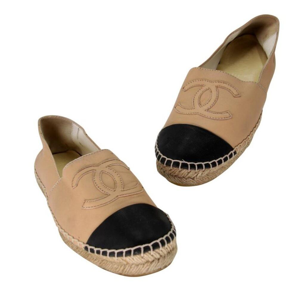 Chanel Espadrille 36 Leather Cap Toe Cc Flats CC-0402N-0098